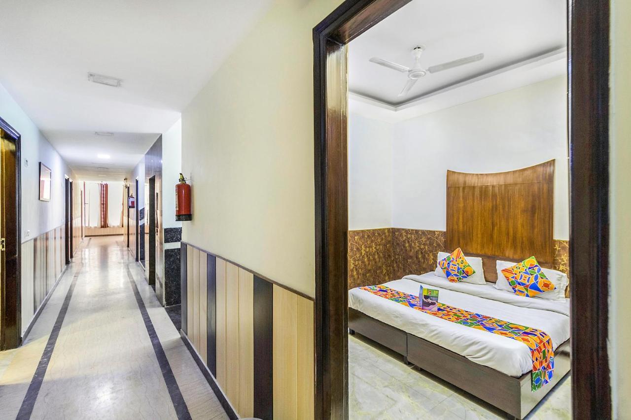 FabHotel Jindal Palace Nové Dillí Exteriér fotografie